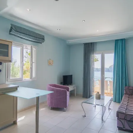 Theodora View Eleni Prázdninový dům Agios Georgios Pagon